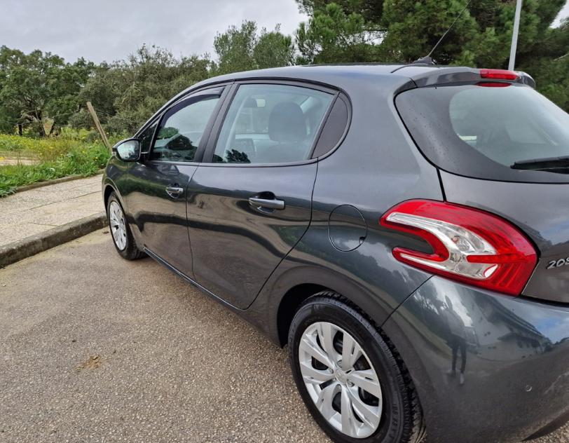 PEUGEOT 208 1.2 VTI ACTIVE